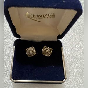 Montana Silversmith brand earrings NWT in original box
